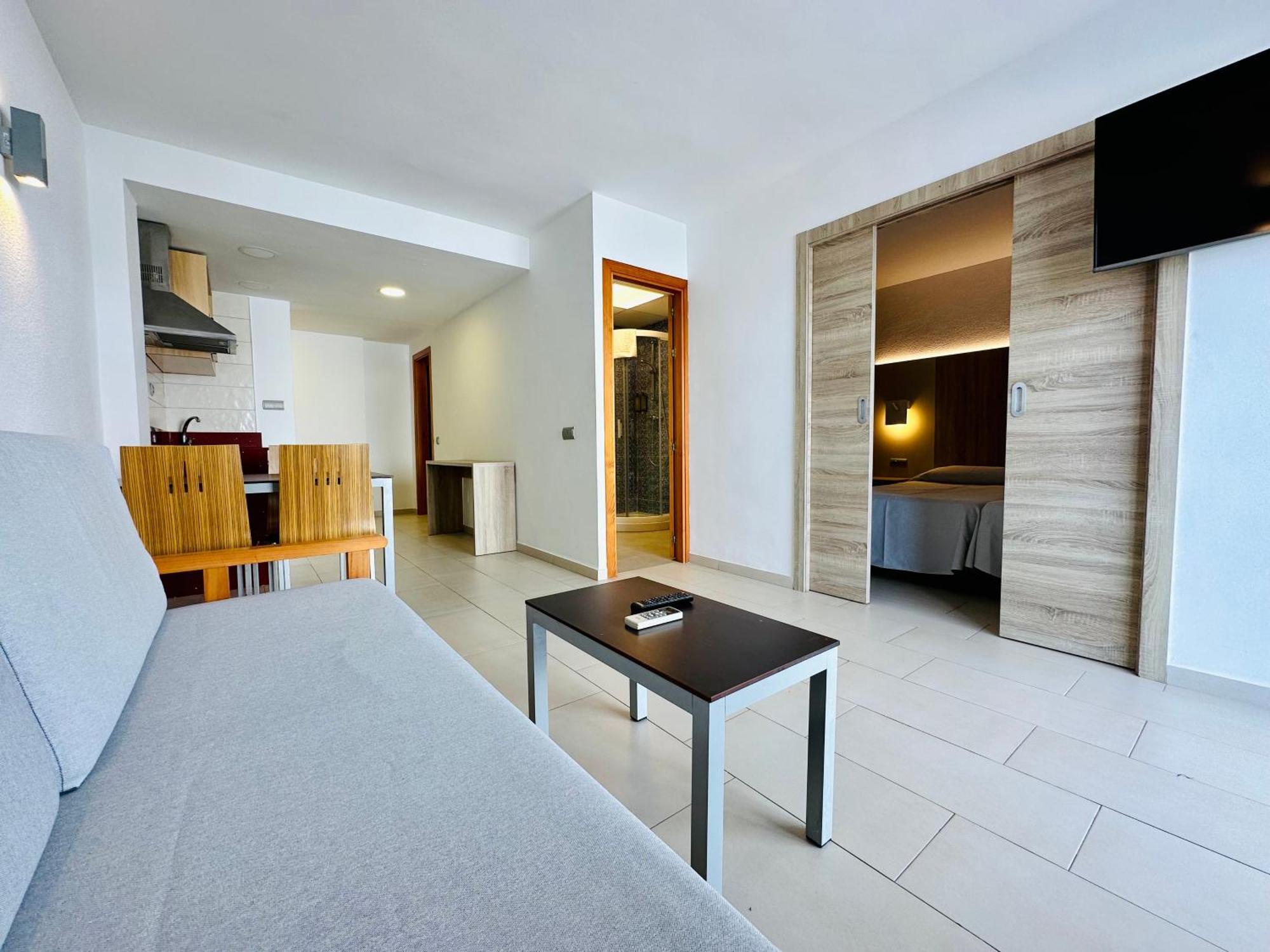 פלאייה דן בוסה Apartamentos Jet - Adults Only מראה חיצוני תמונה