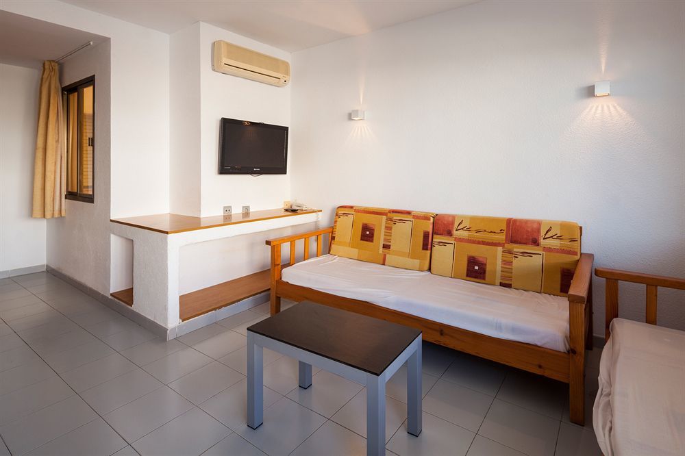 פלאייה דן בוסה Apartamentos Jet - Adults Only מראה חיצוני תמונה